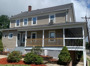 124 George Waterman Rd, Johnston, RI 02919