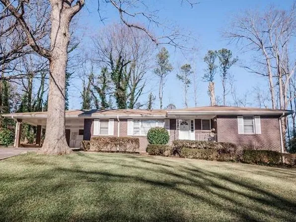 298 Dogwood Ln, Lawrenceville, GA 30046