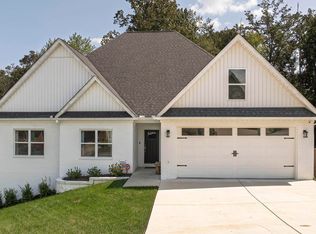 623 Sunset Valley Dr, Soddy Daisy, TN 37379