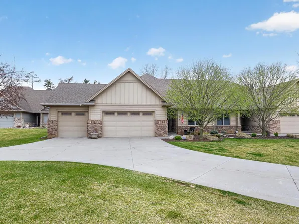 575 Fox Chase Rd SW, Rochester, MN 55902