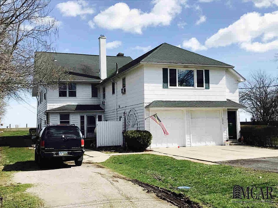 1st image of 13816 Lake Dr