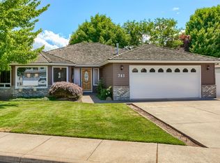 741 Annalee Dr, Central Pt, OR