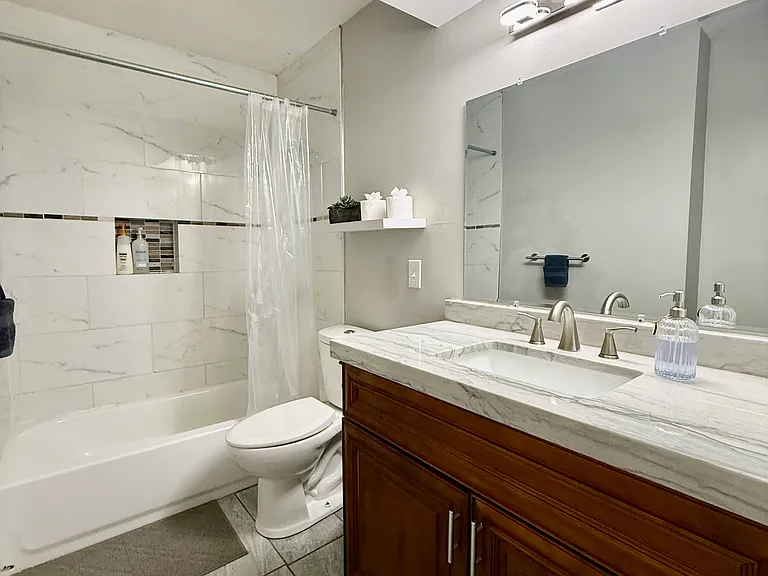 6224 Greenwood Dr — Photo 14