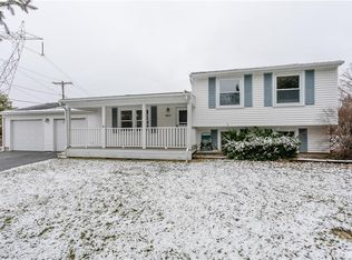 565 Pittsford Henrietta Tl Rd, Henrietta, NY 14467