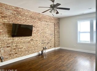 6241 N Clark St #1126, Chicago, IL 60660