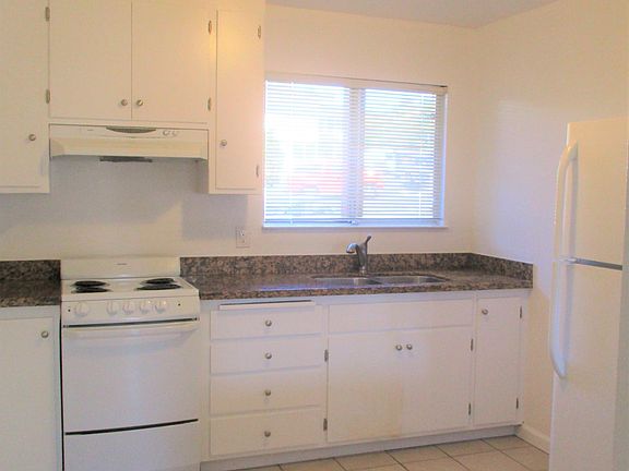 3rd image of 6996 Soquel Dr APT 32