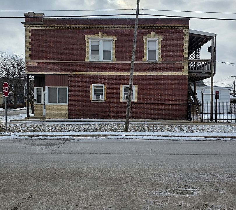 1st image of 402 S 12th Ave