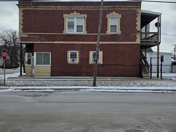 402 S 12th Ave, Maywood, IL 60153