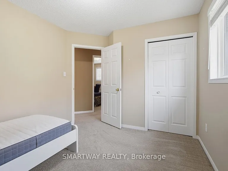 646 Ridgeview Dr — Photo 26