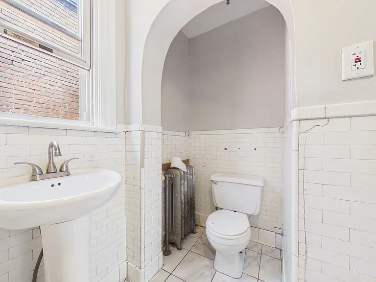 1124 N 3rd Street — Photo 7