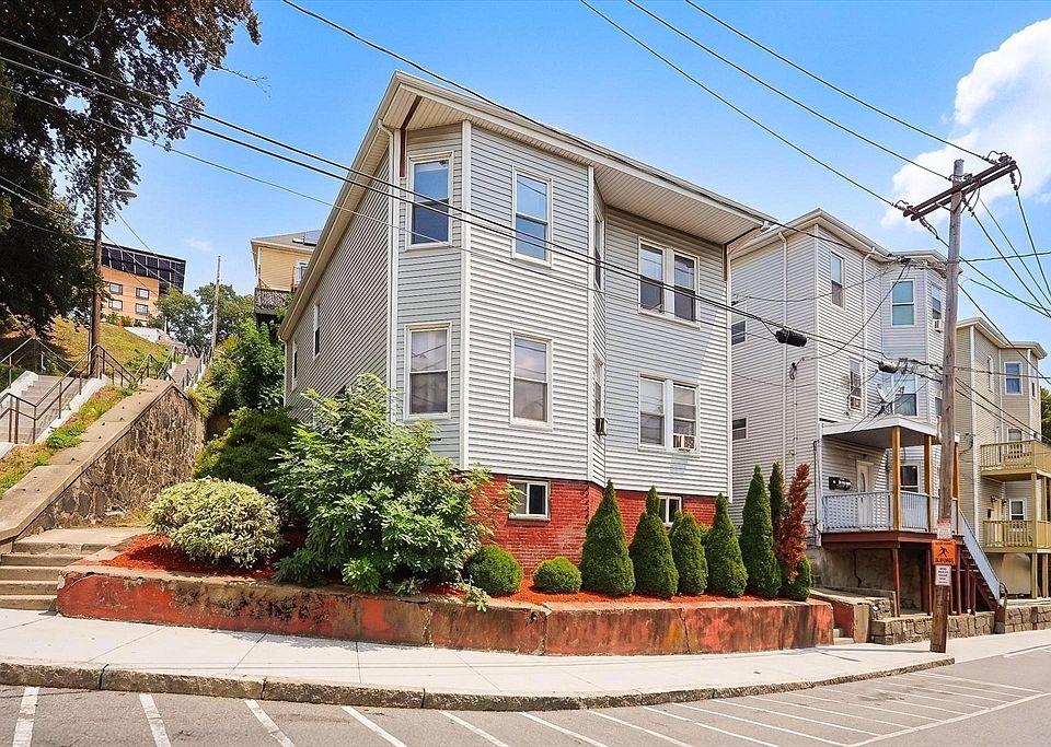 1st image of 31 Franklin Ave