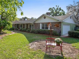 405 Shady Woods Rd, Geneva, FL 32732