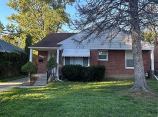 22450 Ray St, Detroit, MI 48223