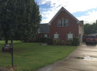 1735 Potters Ct, Murfreesboro, TN 37128