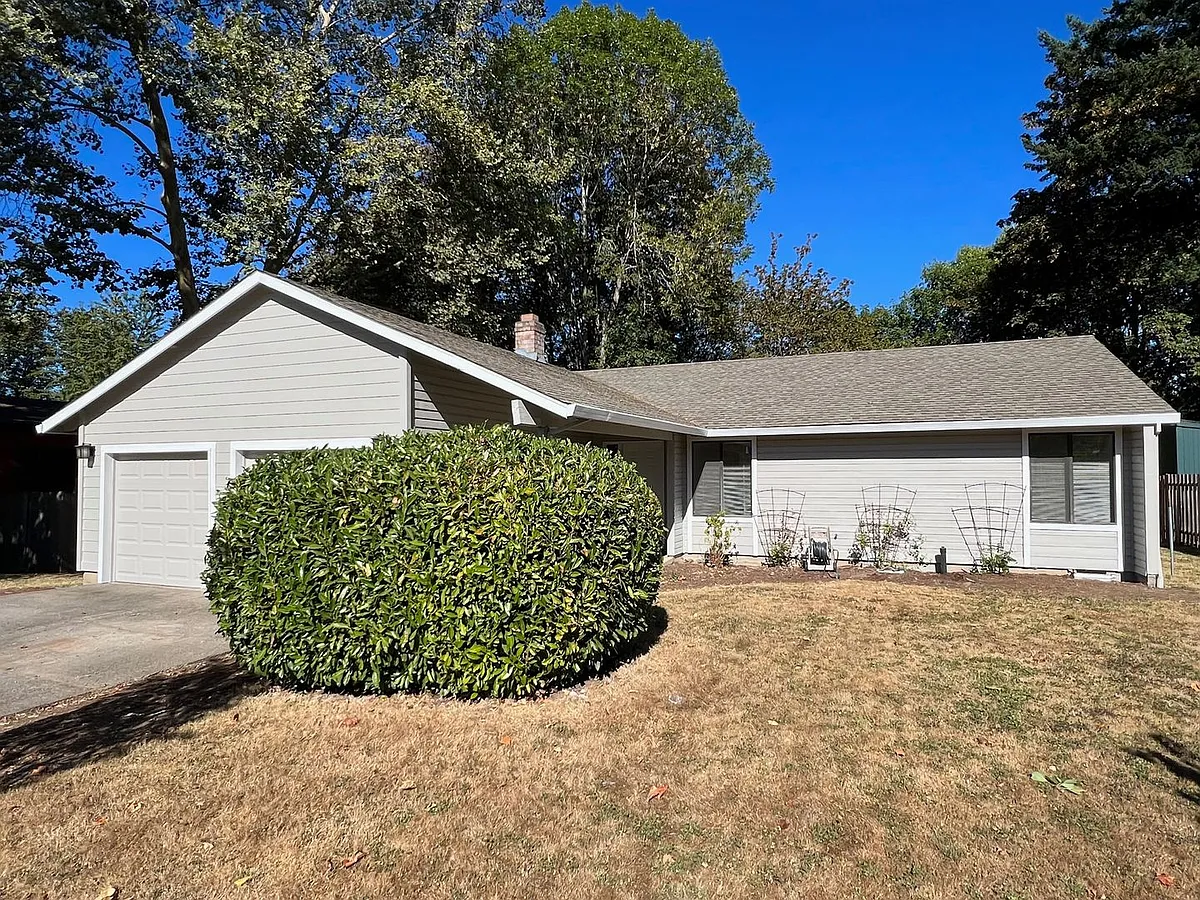 Building Photo - 3041 SE Timberlake Dr