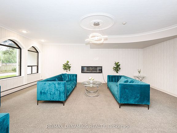5th image of 359 Geneva St #309