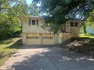 16425 E 34th St S, Independence, MO 64055