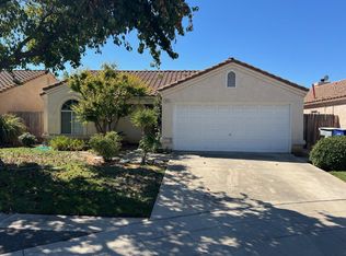1831 E Chennault Ave, Fresno, CA