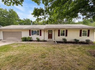 5428 Country Village Dr, Ooltewah, TN 37363