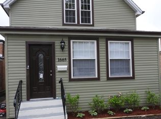 1718 W Montvale Ave, Chicago, IL 60643