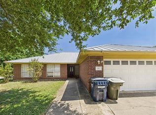 301 Rosemary Ln, College Station, TX 77840