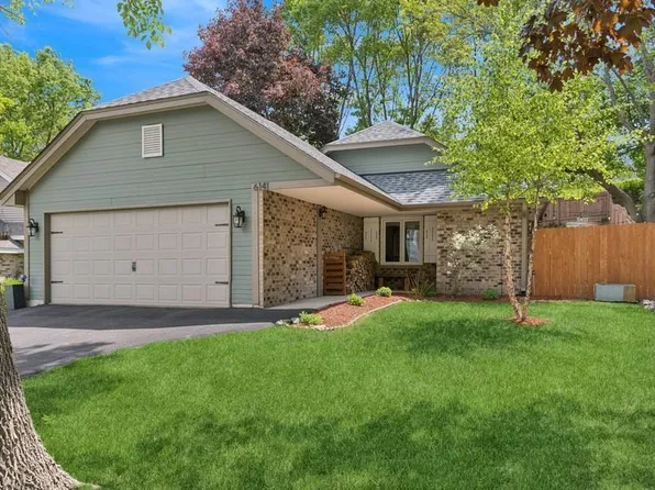 6141 Concord Hill Ln, Minnetonka, MN 55345