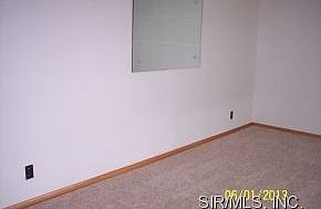 4th image of 3250 Franklin Ave