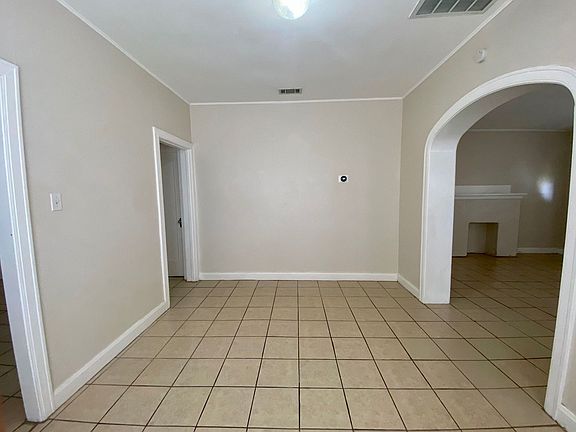 5th image of 1346 Schley Ave