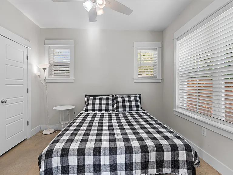 1809 Chestnut Ave #106 — Photo 10