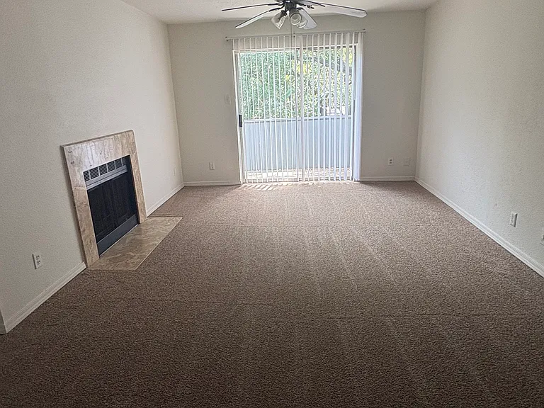 9700 Leawood Blvd #302 — Photo 3