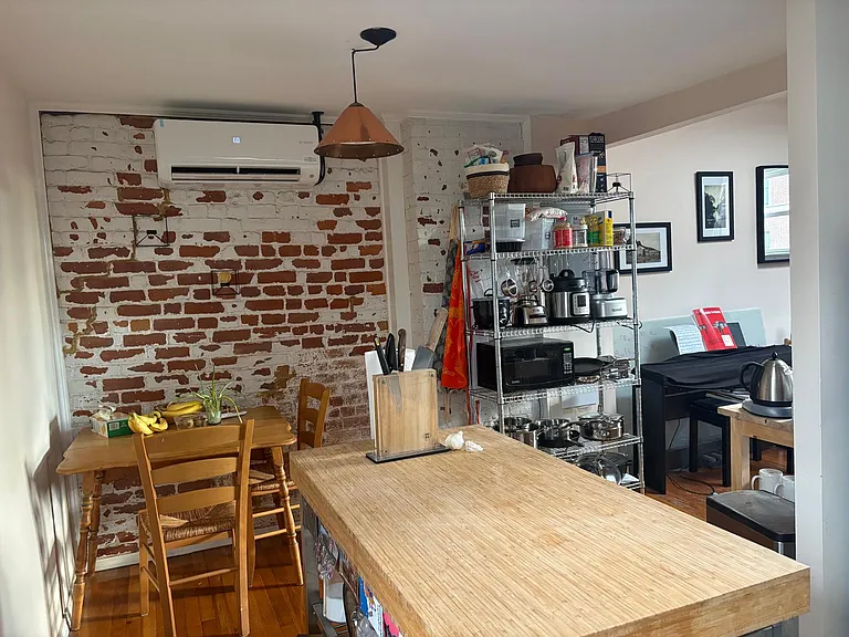 3 Gloucester St #11 — Photo 4