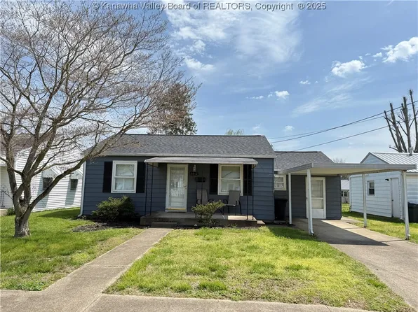 2612 Garfield Ave, Point Pleasant, WV 25550