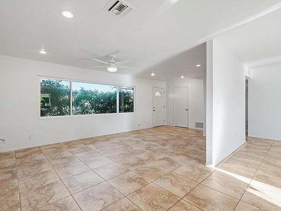 3rd image of 2548 N 68th Pl