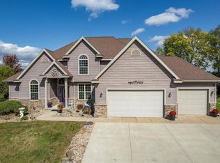 E13196 State Highway 33, Baraboo, WI 53913