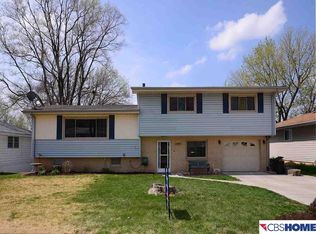 1302 Ventura Dr, Bellevue, NE 68005