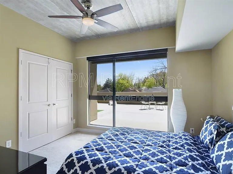 563 Memorial Dr SE #210 — Photo 11