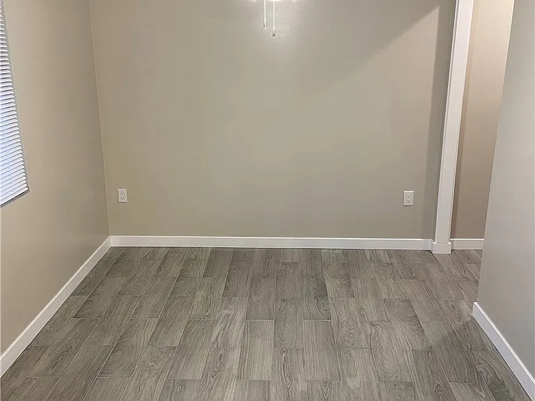 1548 N Lassen Ave — Photo 15