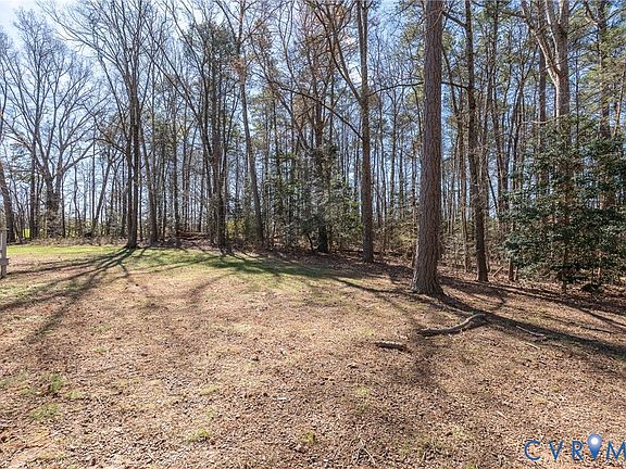 5th image of 601 Seay Rd