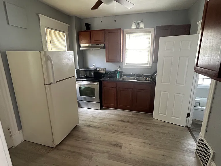 1438 Deane Blvd #UPPER — Photo 7