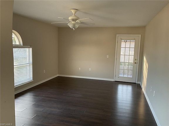 4th image of 1002 NE 15th St