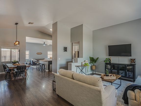 2nd image of 10770 E Limberbush Pl