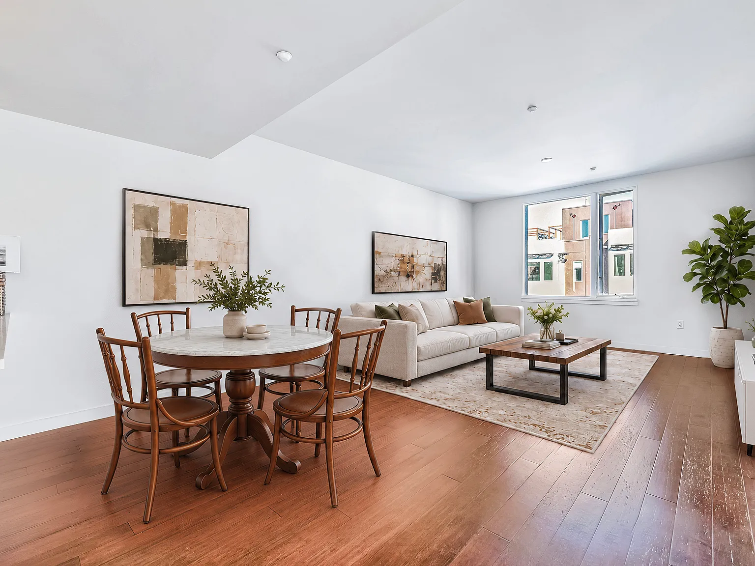 2 bed, 802 sqft, $4,095 — Photo 3