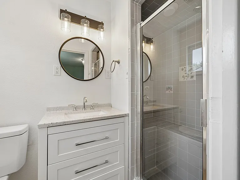 8618 Lockhaven Dr — Photo 21