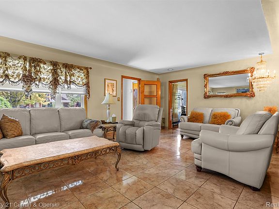 5th image of 6151 Oakman Blvd