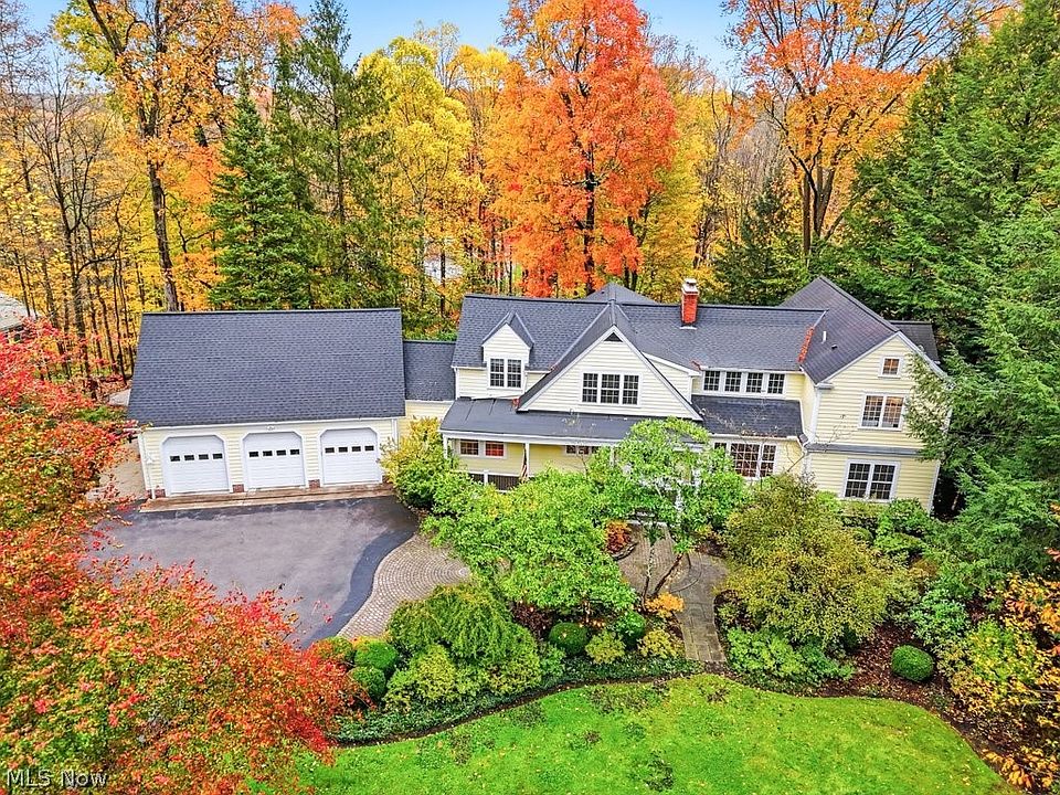 2nd image of 50 Park Ln