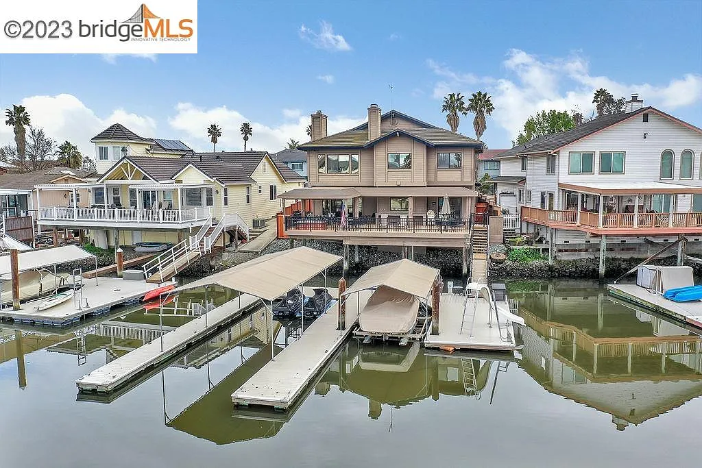 910 Lido Cir photo 1
