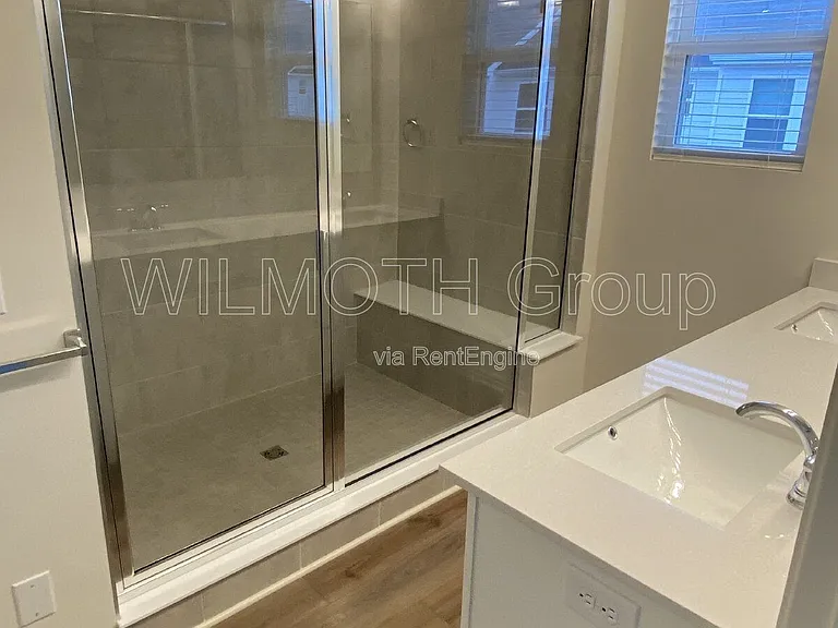 7246 Selah Ln — Photo 15