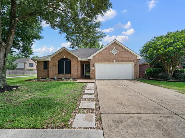 4838 Aspen Dr, Pasadena, TX 77505