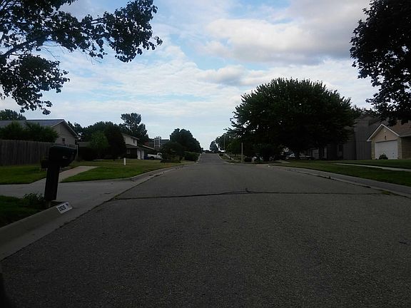 5th image of 2026 Sunflower Ct