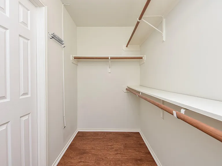 4026 Almond Lake Dr — Photo 33